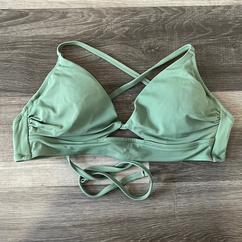 Shade and shore bikini top